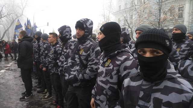 Националисты идут митинговать под Верховную Раду
