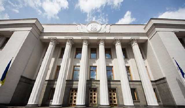 Порошенко уехал из Рады ни с чем