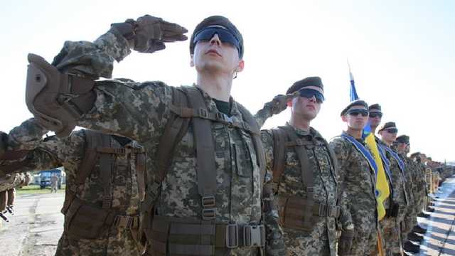 Воєнний стан буде введено у десяти областях України