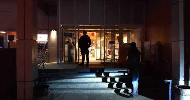 В Киеве заминировали супермаркет, посетителей эвакуируют