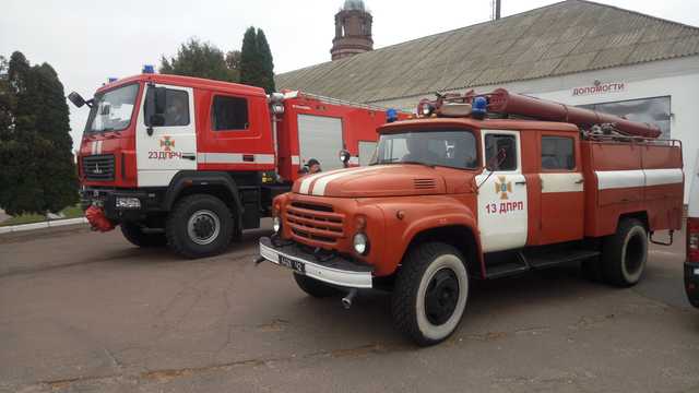Люди стрибали з вікон. У Тернополі сталася масштабна пожежа