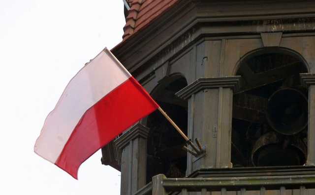 На польскую экономику работают два миллиона украинцев - МИД Польши