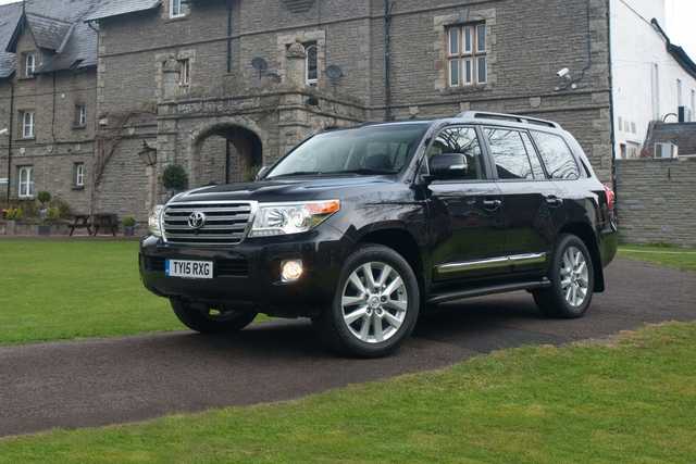 СНБО приобрел внедорожник за миллион гривен