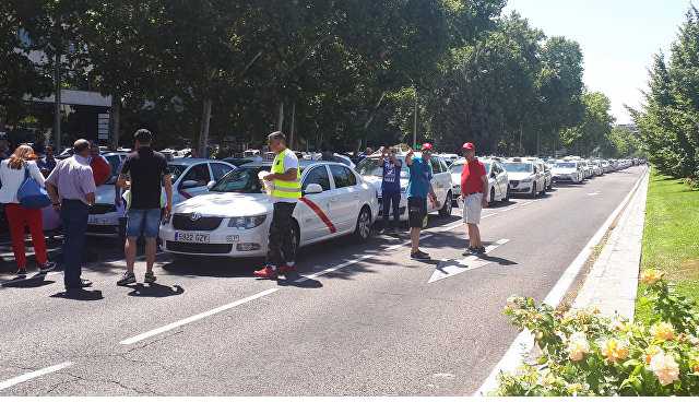 Боротьба з забрудненням повітря: У столиці Іспанії заборонили рух старих автомобілів
