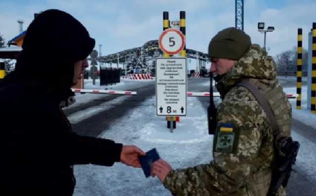 Заборона на в’їзд для росіян-чоловіків: що це дасть Україні