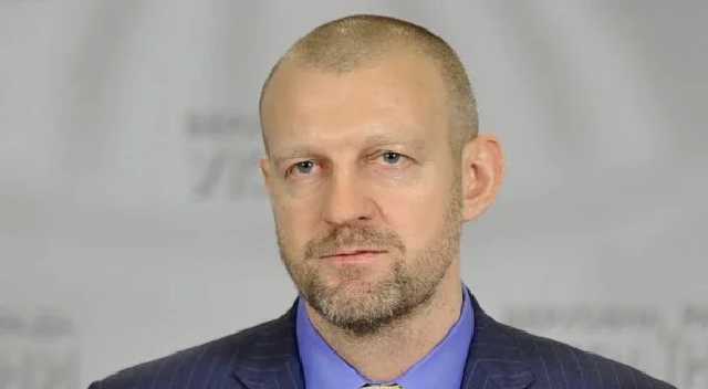 Тетерук предложил запретить въезд в Украину российским женщинам