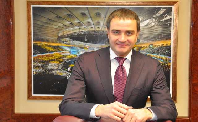 СМИ нашли доказательство вывода главой ФФУ Павелко $1,5 через компанию-прокладку