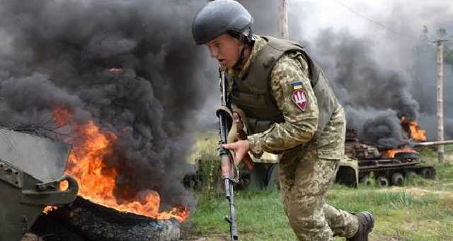 Бои на Донбассе: боевики нанесли урон украинской армии