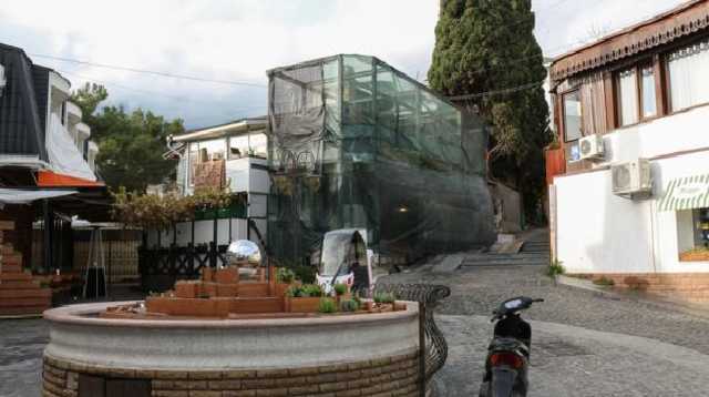 Оккупанты уничтожают уникальный исторический поселок в Крыму