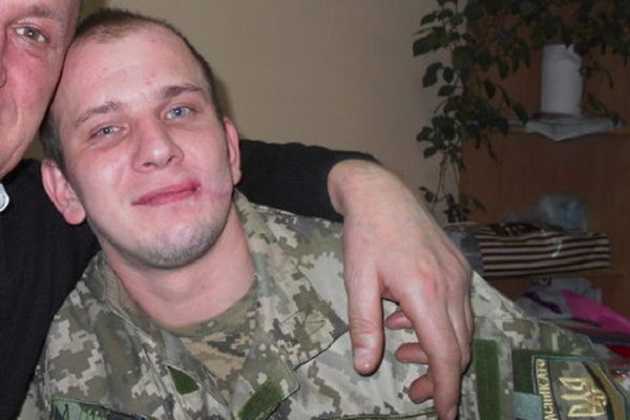 ’’Сбежались все пожать руку’’: сеть поразила трогательная история о герое АТО