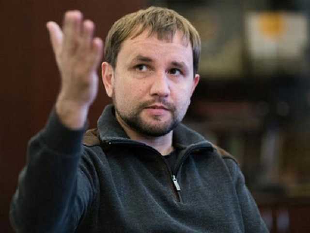 Вятрович объяснил, почему скептически относится к возвращению Бандере звания Героя Украины