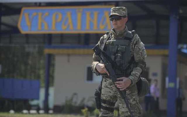 Пограничники объяснили, как пересекать границу Украины в условиях военного положения