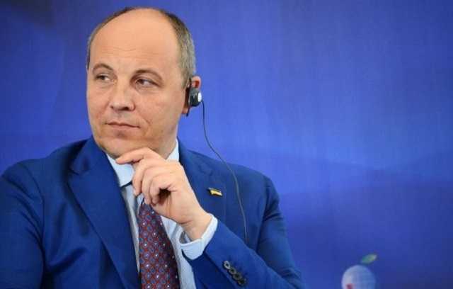 Рада пополнила автопарк Toyota Camry на 5,5 млн грн