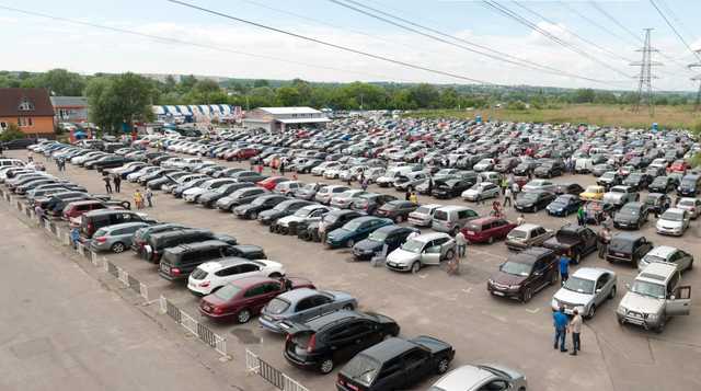 Десятки “евробляхеров” стали жертвами мародеров в Словакии