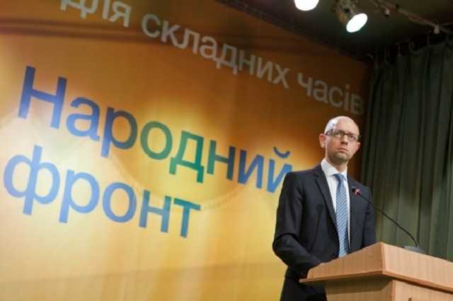 В партии Яценюка начались брожения: Аваков юлит, остальные на распутье