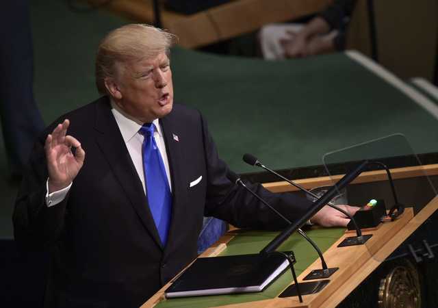 Трамп пригрозил, что в случае импичмента народ взбунтуется