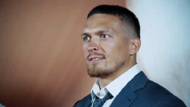 ’’Я офигел’’: Усик эмоционально прокомментировал бой Ломаченко