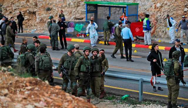 На Западном берегу убиты двое израильтян. Власти готовятся к усилению террористической активности