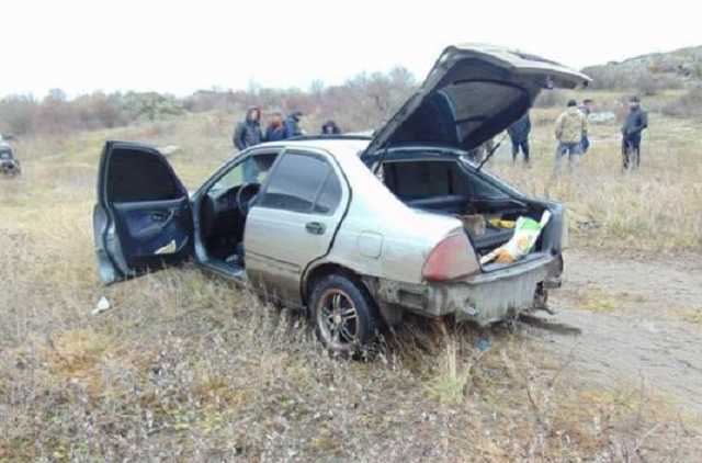 На Николаевщине десятки фермеров несколько часов ловили пятерых домушников-одесситов