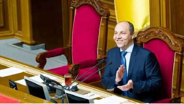 На вручение Томоса в Стамбул поедет Парубий