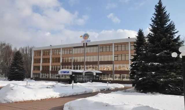 Будущего нет: в "ДНР" решили законсервировать трижды открытый завод Фирташа