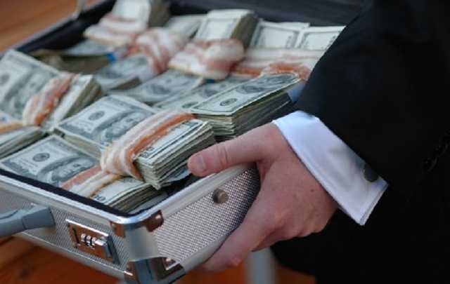 Підбірка свіжих корупційних скандалів України, які викликають справжній шок