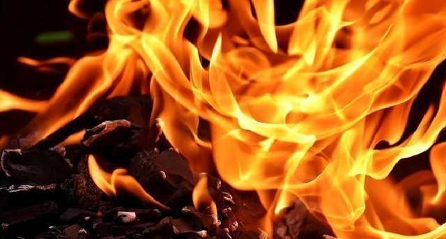 В Ивано-Франковской области вспыхнул масштабный пожар в отеле