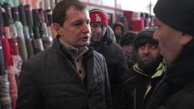 Семенуха помогает сирийской диаспоре захватить часть рынка «Барабашово»