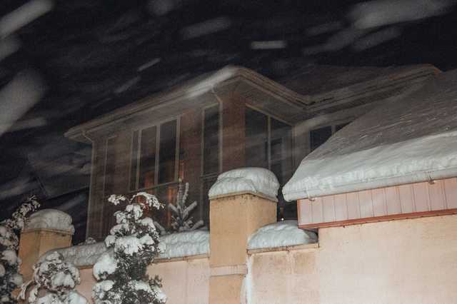 В Киеве в доме с детьми прогремел взрыв