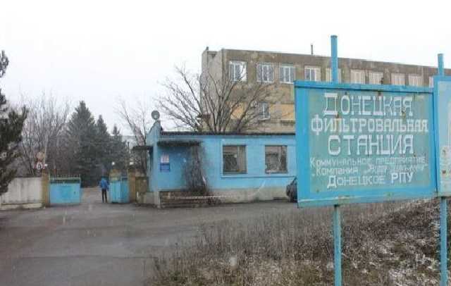 На Донбассе сотни тысяч людей остались без воды из-за непогоды