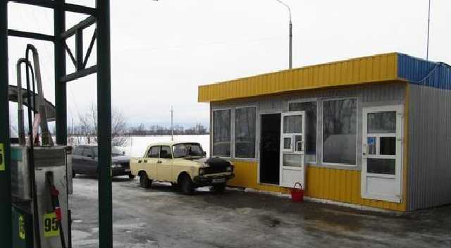 На АЗС под Киевом мужчине оторвало пальцы из-за взрыва