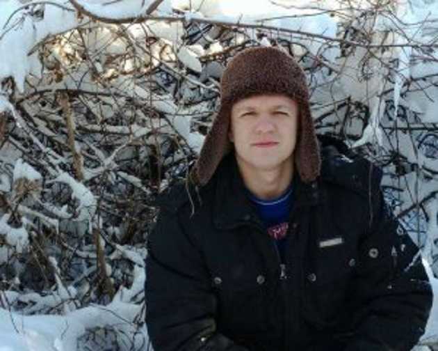 Исчезли доказательства: полиция закрыла дело активиста, которого нашли повешенным