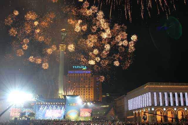 Фонд «Повернись живим» опублікував ролик із закликом відмовитись від салютів