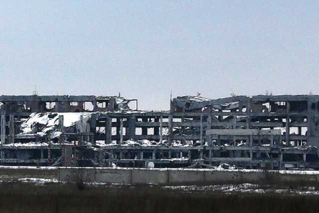 "Раньше ужасал только Чернобыль". В сети показали Донецкий аэропорт