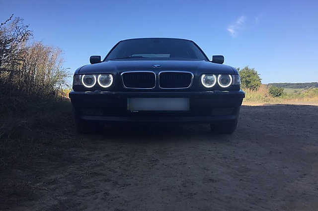 В Тернополе в ДТП попала «евробляха», разыскиваемая Интерполом