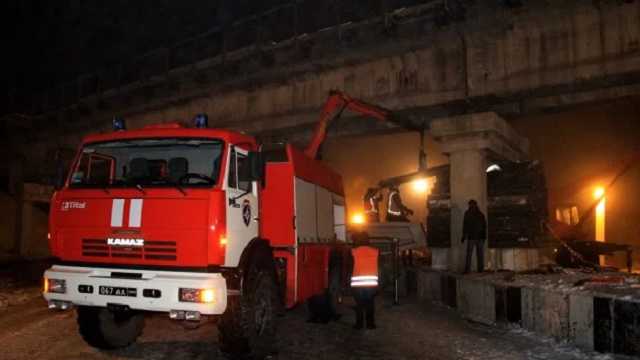 Подрыв моста в Донецке: в сети появилось видео