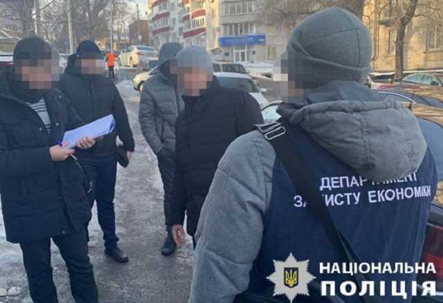 В двух городах Днепропетровщины задержали взяточников из горсоветов