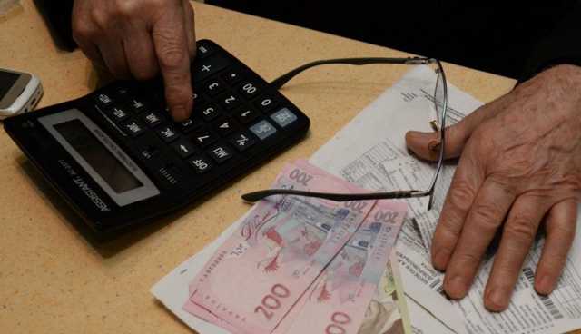 «За счет семей заробитчан правительство хочет сократить количество получателей субсидий» — эксперт