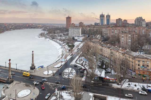 Как отжимают жилье в Донецке. Схема