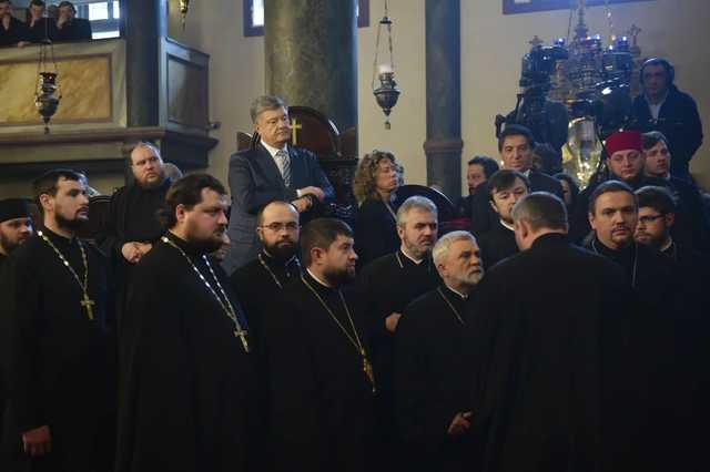 Порошенко о получении Томоса: Это настоящее чудо