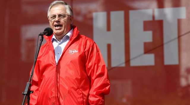 Операция “Возвращение”: Зачем Компартия выдвигает Петра Симоненко на выборы