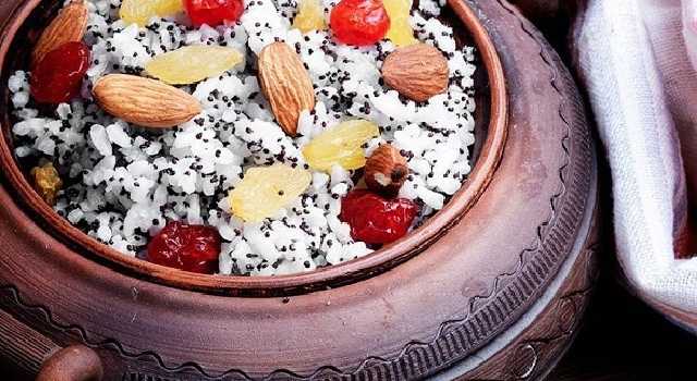 Больше напоминает плов: Гройсмана в сети раскритиковали за фото нетрадиционной кутьи