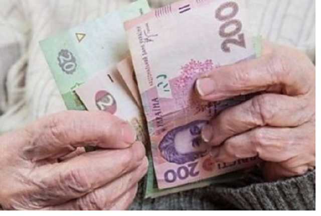 Президента закликали звільнити пенсіонерів від сплати за комунальні послуги