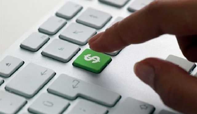 Украинцы через месяц начнут обменивать валюту онлайн