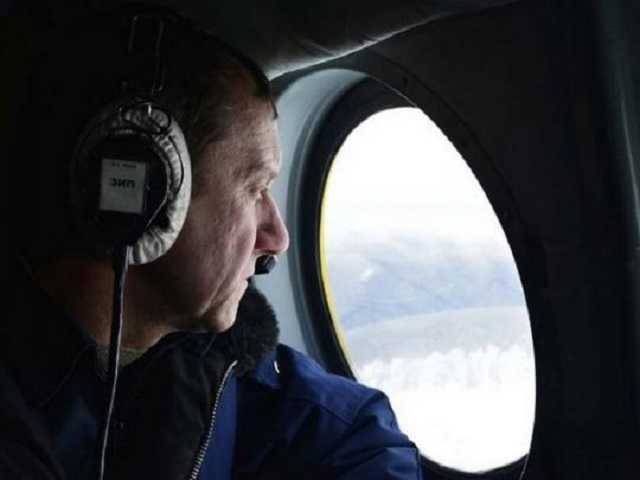 К поискам пропавшего в Карпатах горнолыжника привлекли вертолет