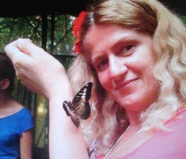 Заковали в наручники: стали известны подробности с пленницей ’’МГБ ЛНР’’