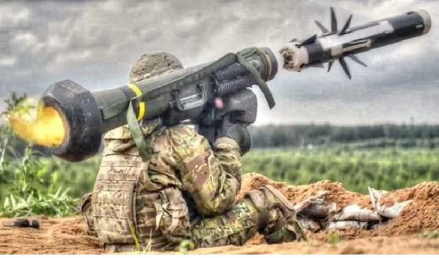 Российские танкисты на Донбассе стали отказываться выезжать на позиции: что произошло