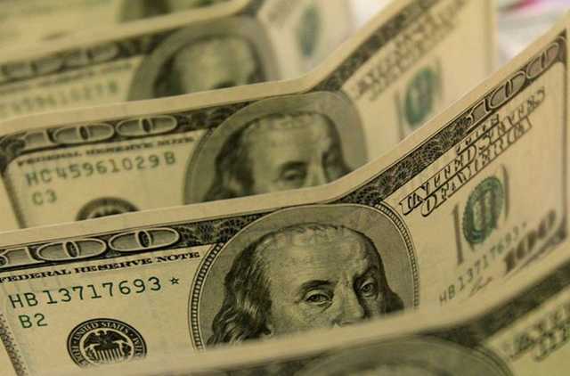 Каким будет курс доллара в Украине до конца зимы: прогноз