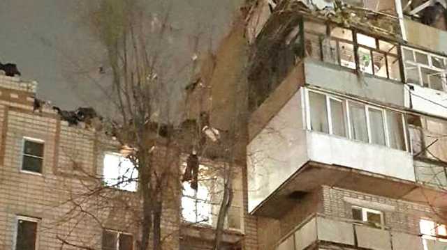 Взрыв дома в Шахтах. В разрушенных квартирах находилось 13 человек