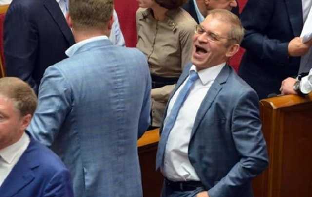 Полиция пытается "спрятать" улики против Пашинского — адвокат